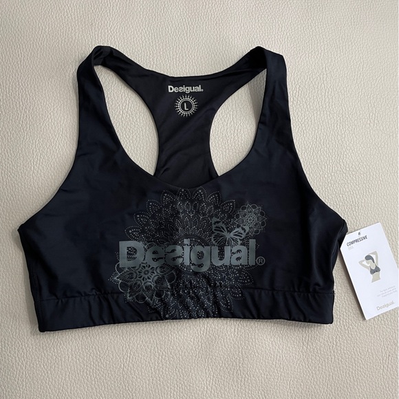 NWT - Desigual Women’s Sports Bra - Size L - Picture 4 of 13
